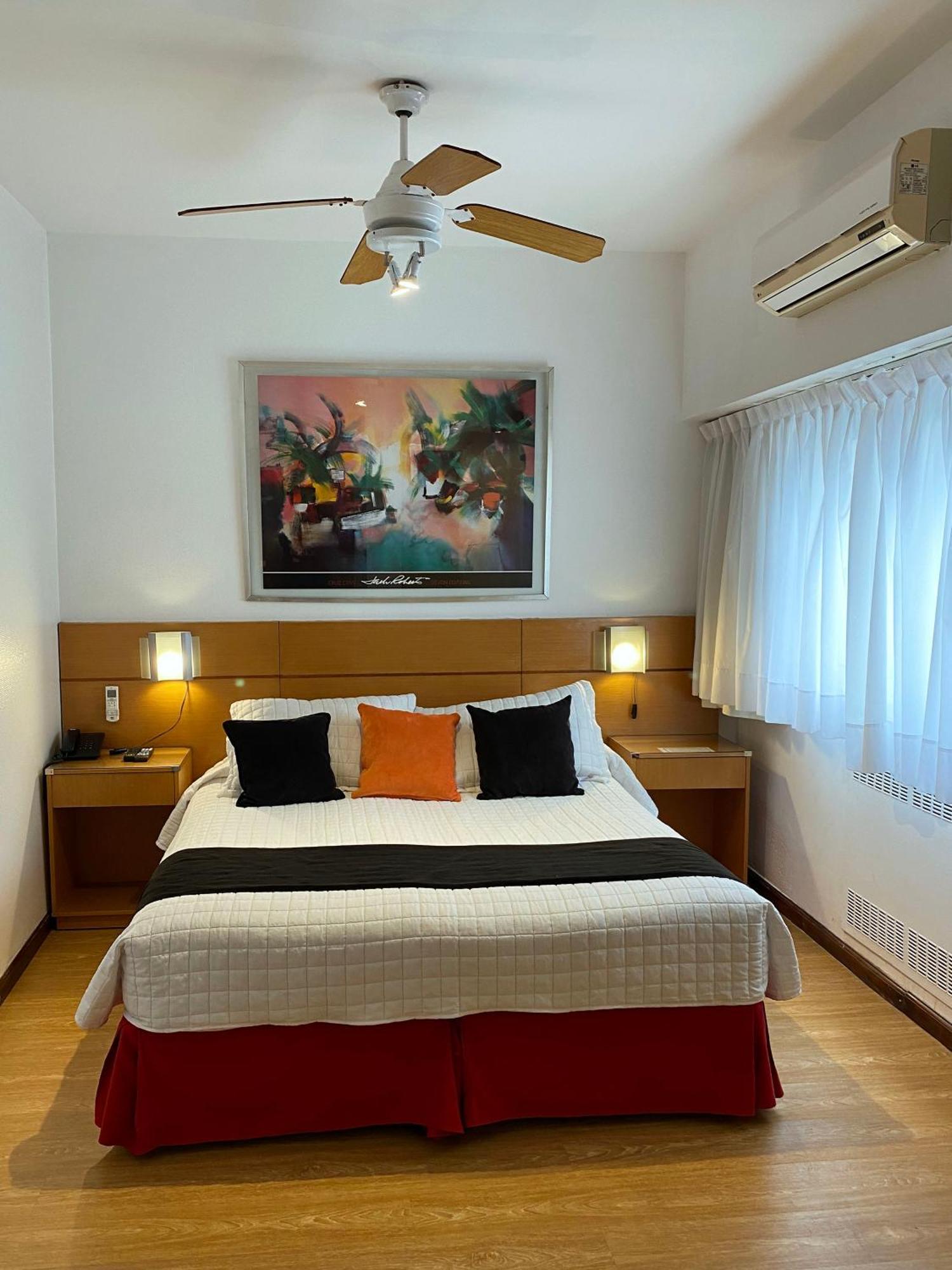 בואנוס איירס Sarmiento Palace Hotel מראה חיצוני תמונה