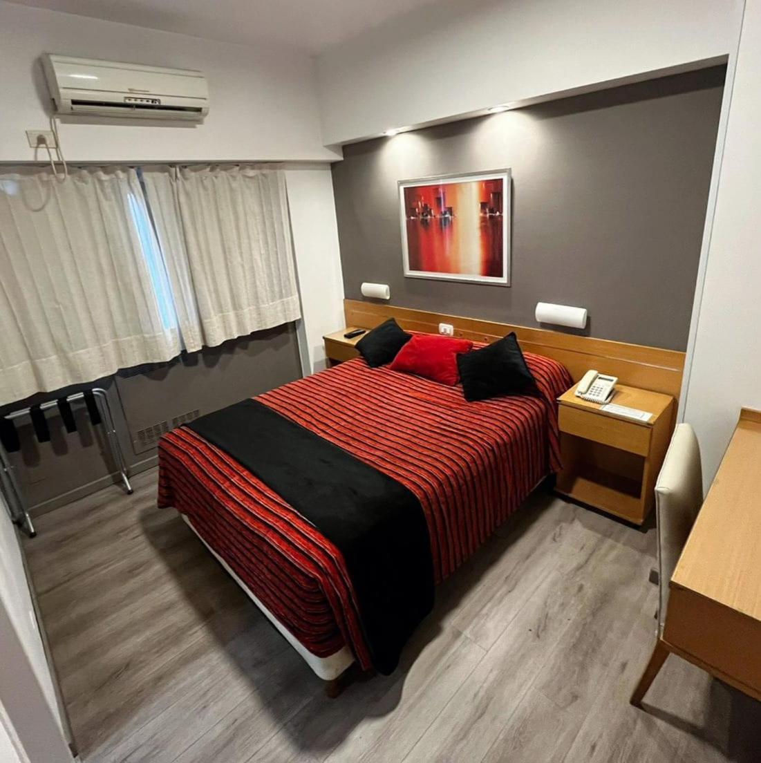 בואנוס איירס Sarmiento Palace Hotel מראה חיצוני תמונה